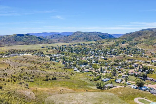 $630,000 | 408 Grant Avenue, Oak Creek, CO 80467