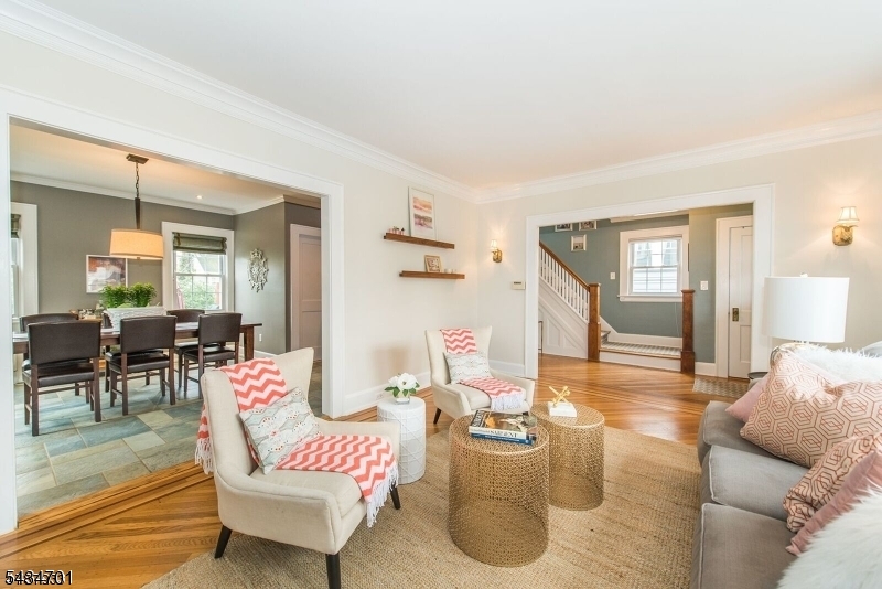 2 Inness Place Glen Ridge, NJ 07028 - Photo 3 of 25