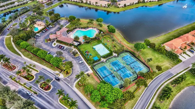 $2,750 | 3143 Osprey Lane, West Palm Beach, FL 33411