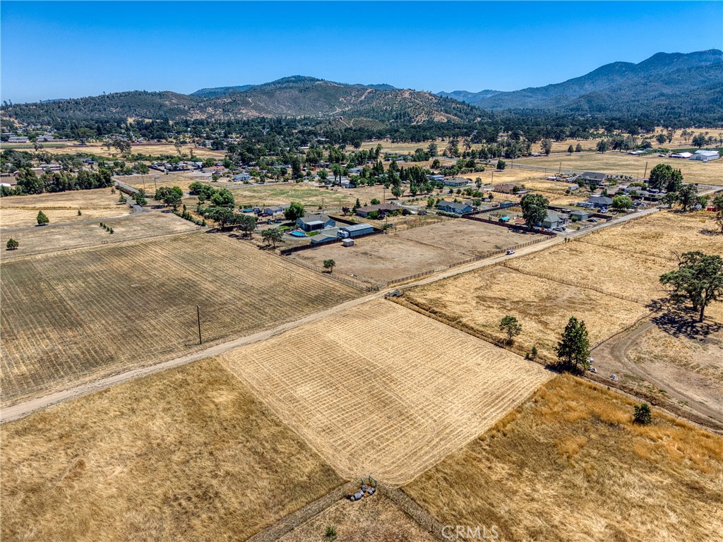 20781 Santa Clara Road Middletown, CA 95461 - Photo 8 of 12