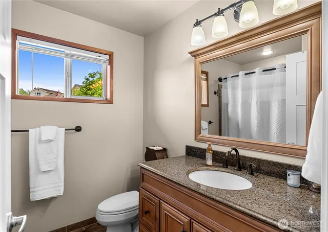 $1,024,000 | 2336 Grand Avenue, East Wenatchee, WA 98802