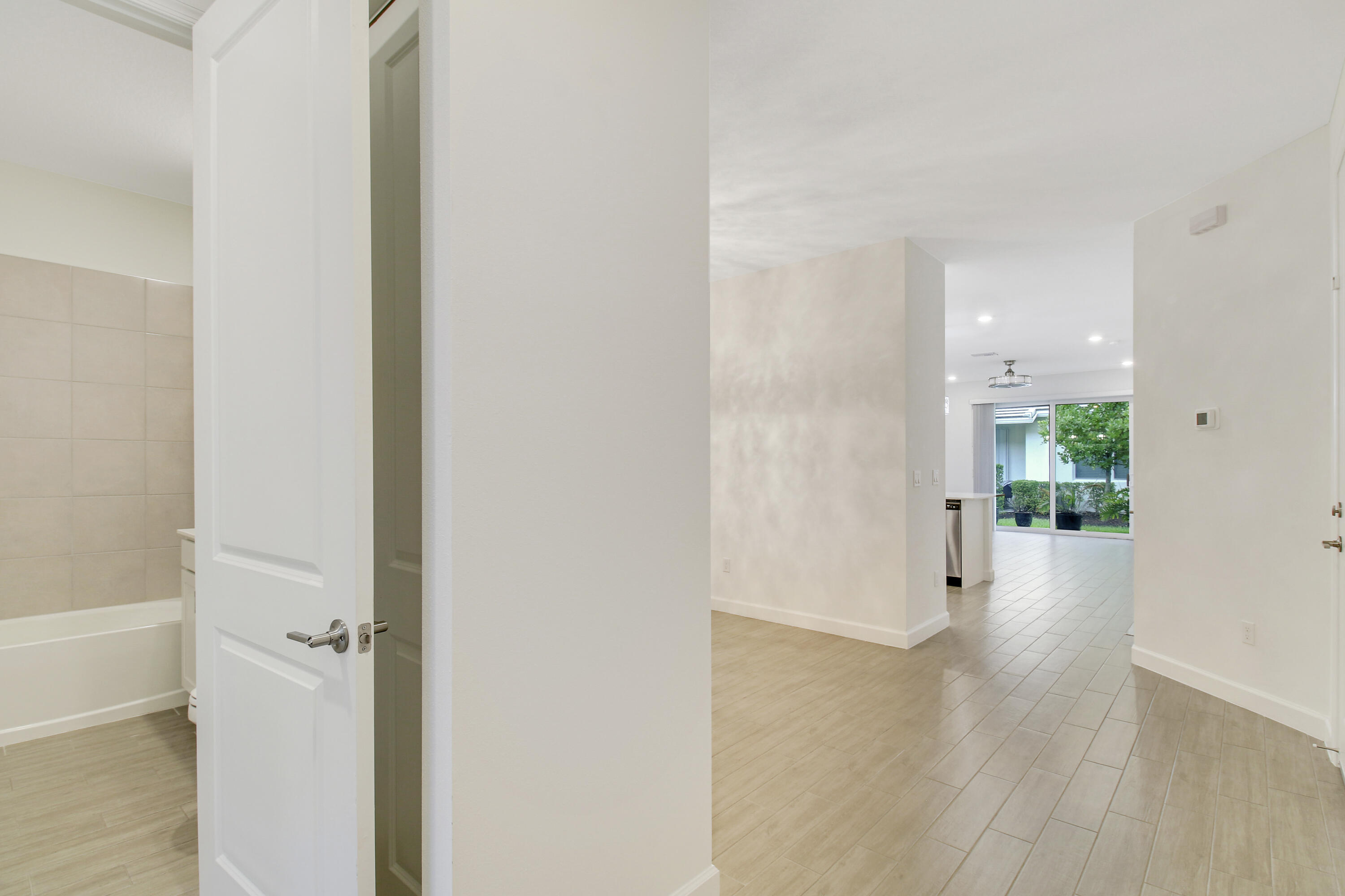 14556 Wiley Range Road Delray Beach, FL 33446 - Photo 10 of 38 House-3