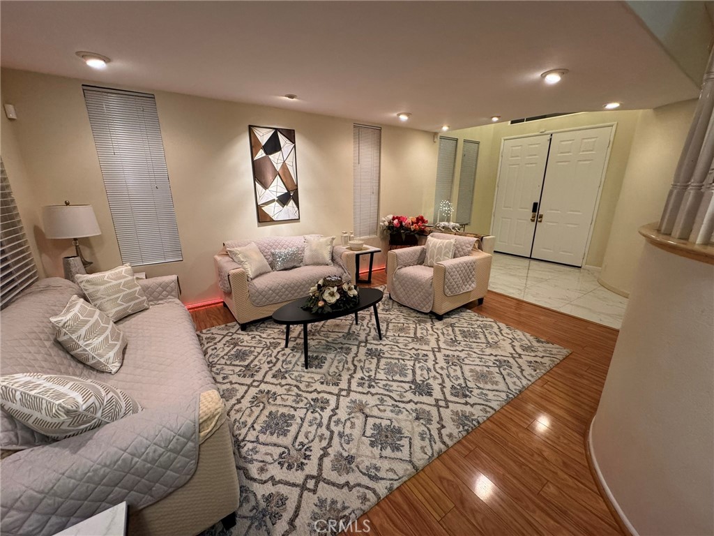 16269 Sun Summit Drive Riverside, CA 92503 - Photo 8 of 36 Gallery Image 8