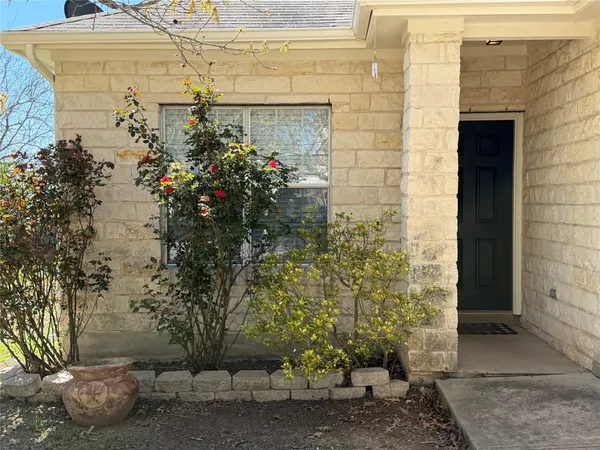 $268,900 | 210 Dark Horse Lane, Buda, TX 78610