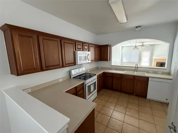 $268,900 | 210 Dark Horse Lane, Buda, TX 78610