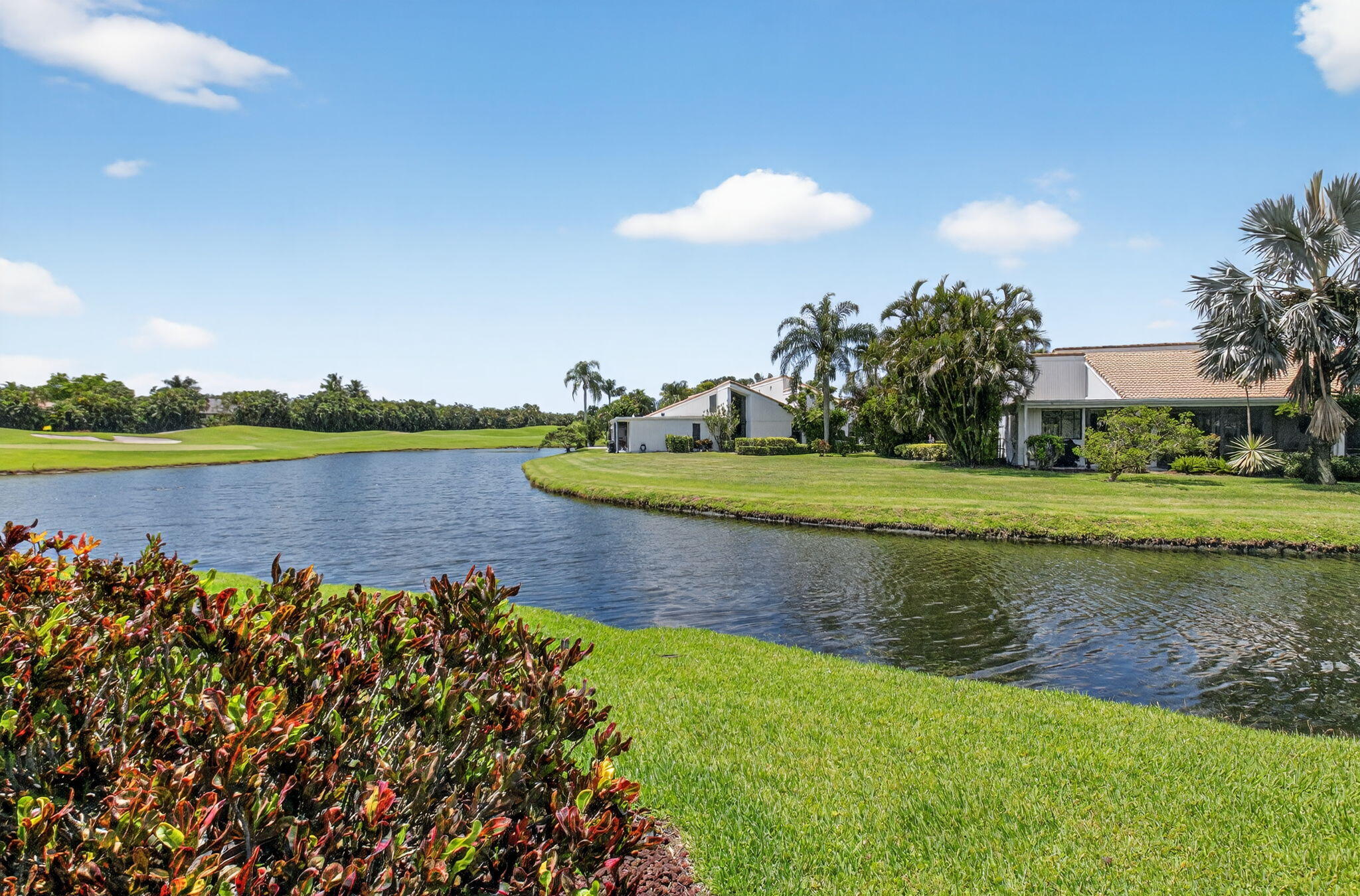 19630 Sawgrass Circle, Unit 2901 Boca Raton, FL 33434 - Photo 34 of 69 LAKE VIEWS
