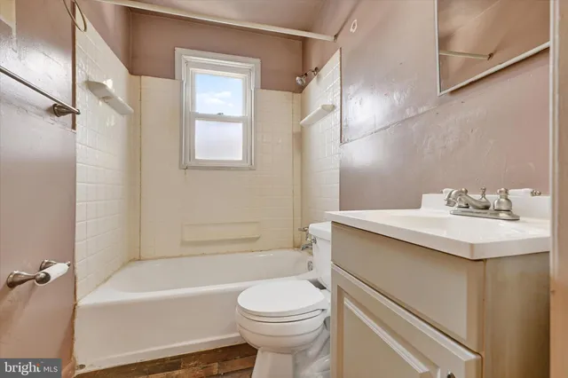 $170,000 | 1717 Redwood Avenue, Baltimore, MD 21234