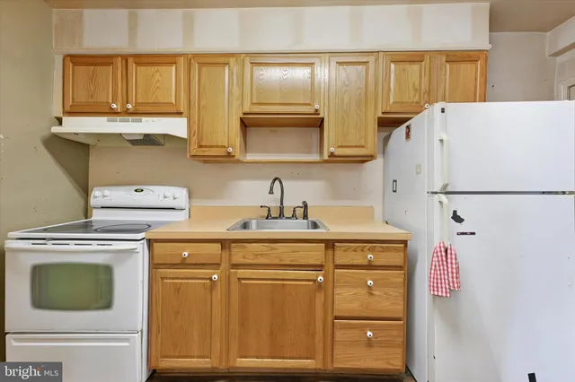 $170,000 | 1717 Redwood Avenue, Baltimore, MD 21234