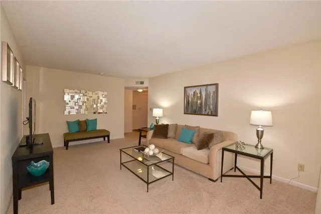 $1,365 | 771 Lindbergh Drive Northeast, Unit 6106, Atlanta, GA 30324