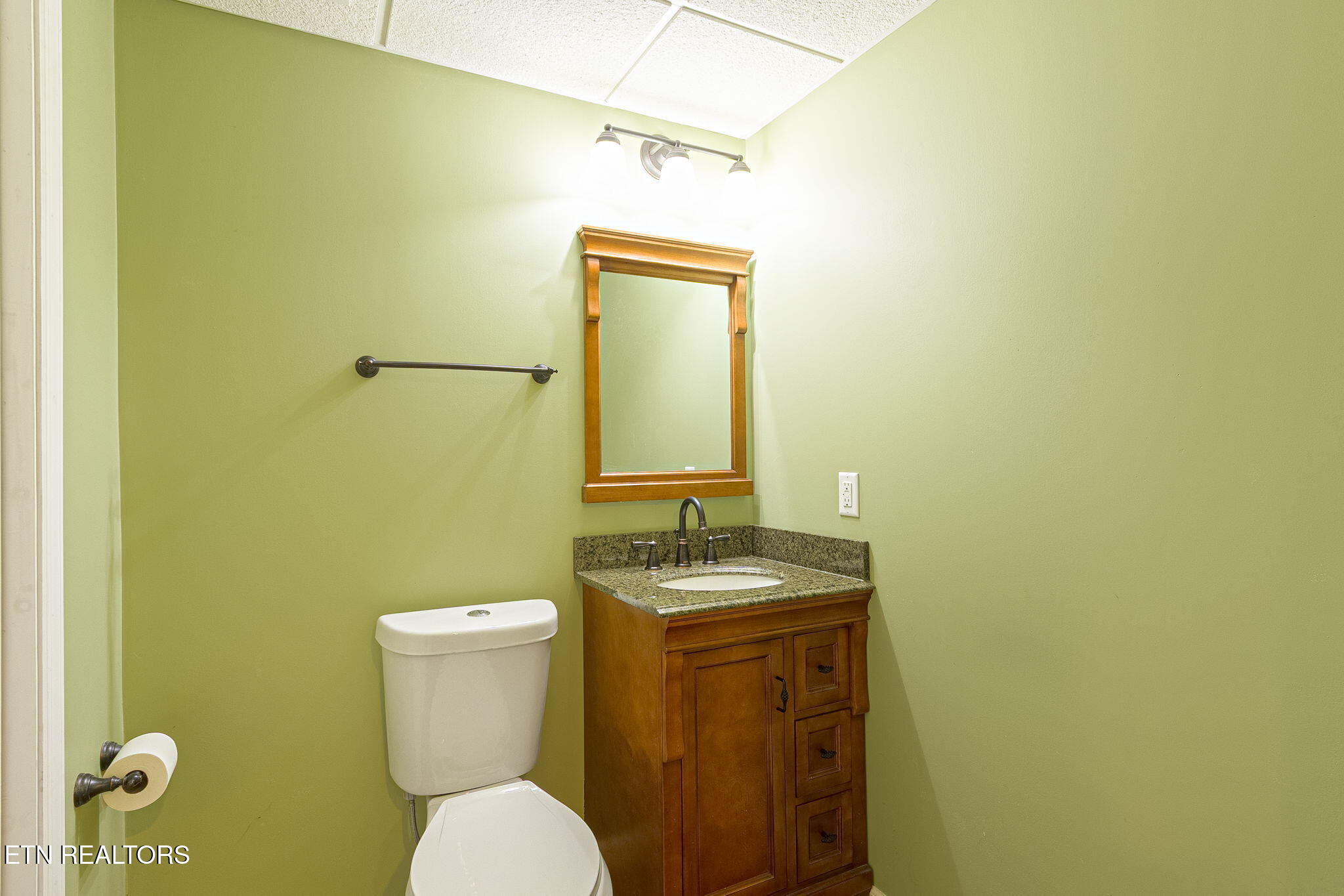 3216 Shellbark Drive Powell, TN 37849 - Photo 11 of 25 1000075106