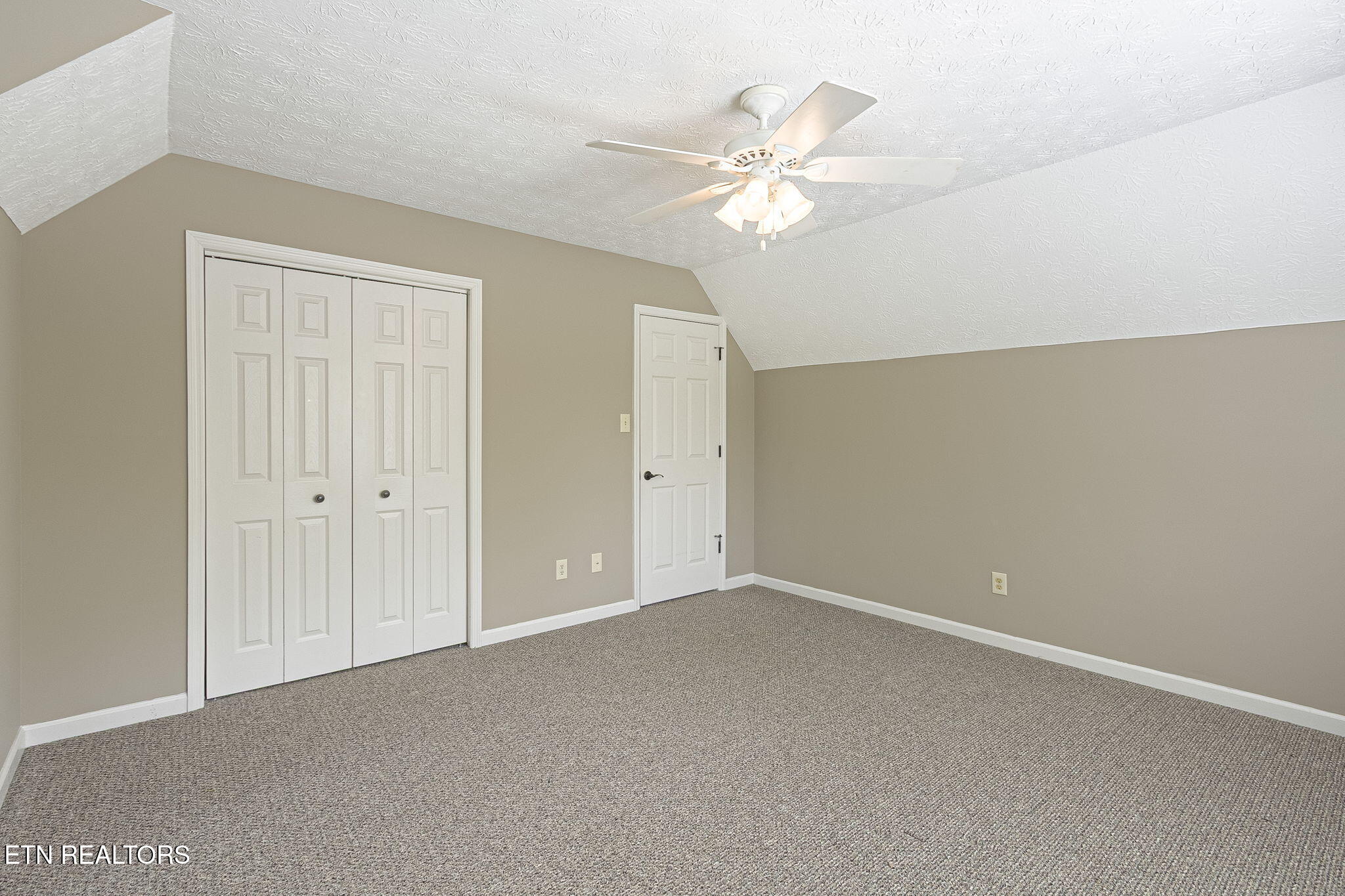 3216 Shellbark Drive Powell, TN 37849 - Photo 21 of 25 1000075029