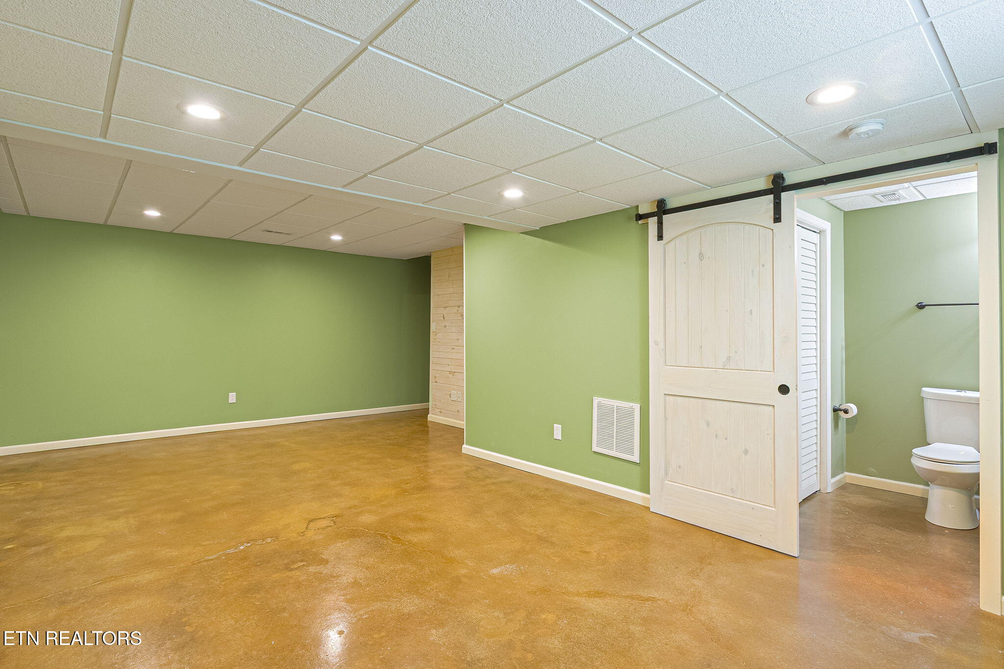 3216 Shellbark Drive Powell, TN 37849 - Photo 10 of 25 1000075105