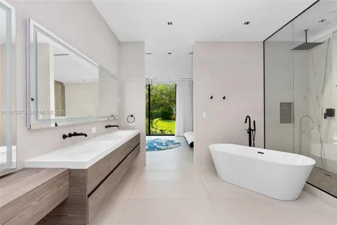 $6,500,000 | 12100 Southwest 79th Avenue, Pinecrest, FL 33156