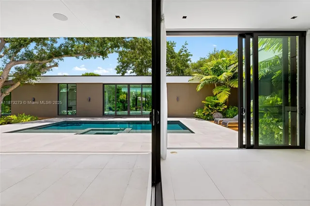 $6,750,000 | 12100 Southwest 79th Avenue, Pinecrest, FL 33156