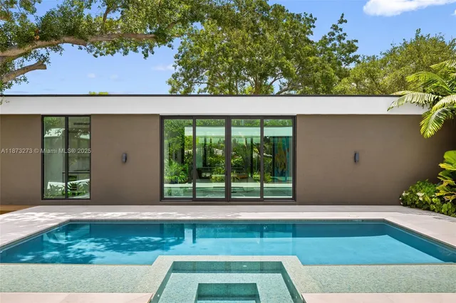 $6,750,000 | 12100 Southwest 79th Avenue, Pinecrest, FL 33156