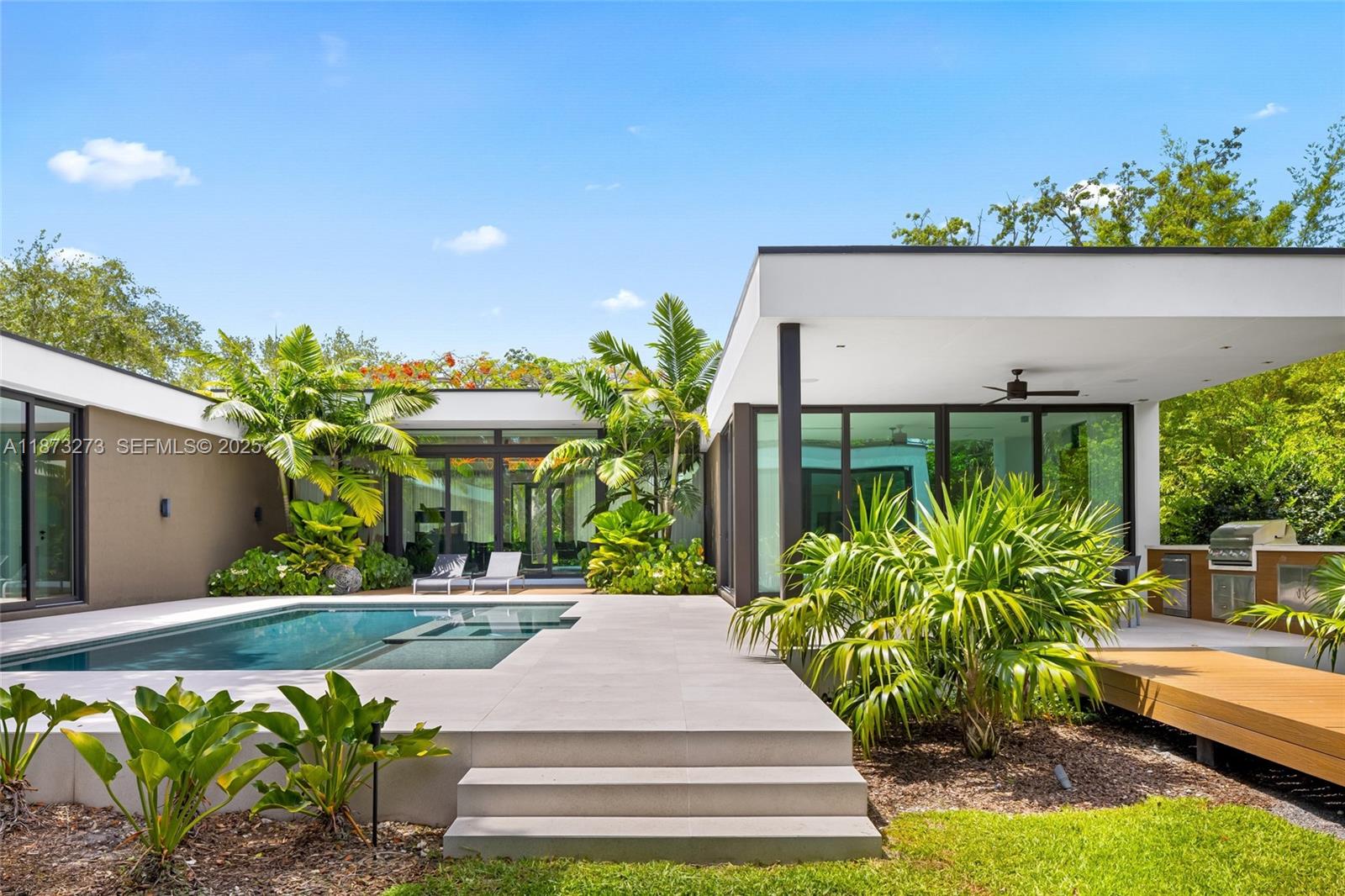 12100 Southwest 79th Avenue Pinecrest, FL 33156 - Photo 67 of 93