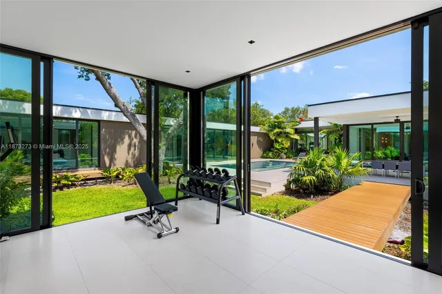 $6,750,000 | 12100 Southwest 79th Avenue, Pinecrest, FL 33156