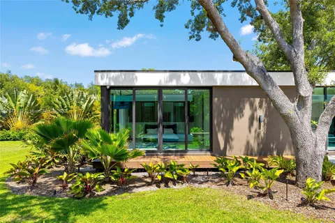 $6,750,000 | 12100 Southwest 79th Avenue, Pinecrest, FL 33156