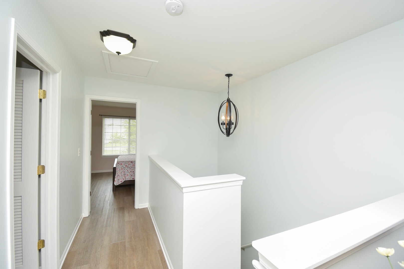 39672 Warren Lane Beach Park, IL 60083 - Photo 7 of 15 a bathroom with a toilet and a shower