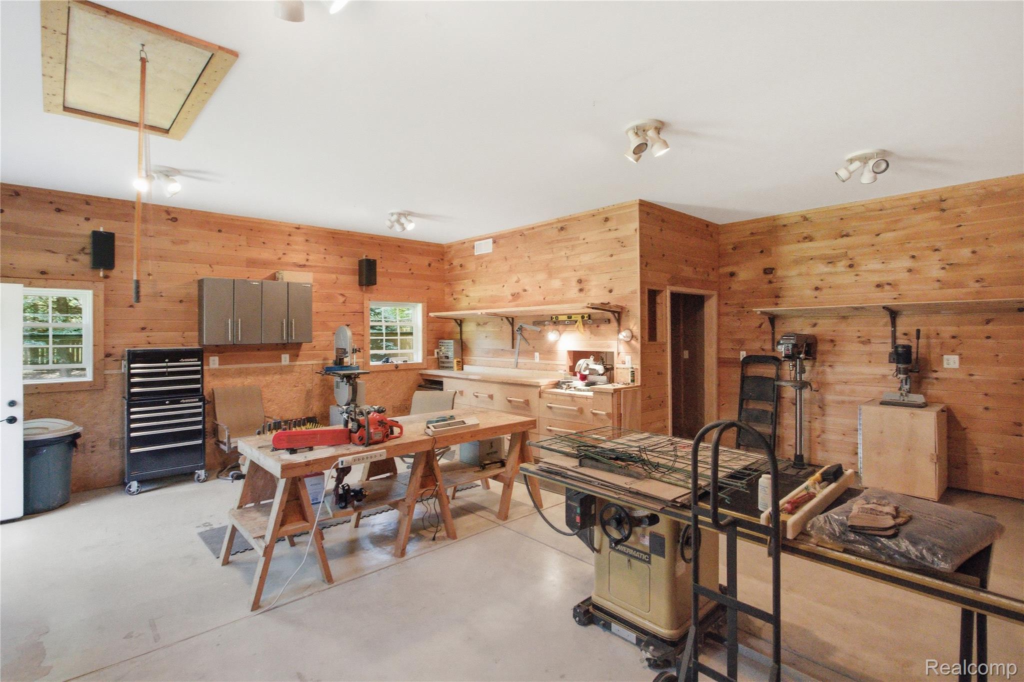830 Hemingway Road Lake Orion, MI 48362 - Photo 47 of 70 244A3970.jpg