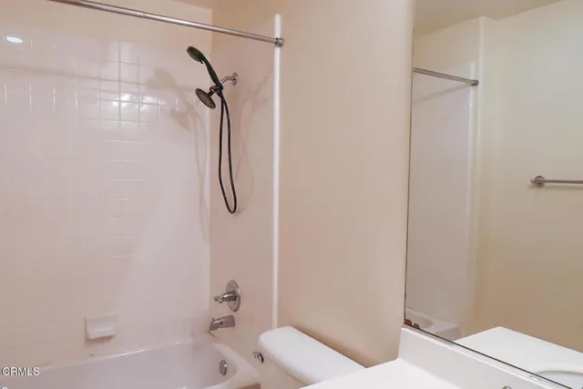 $3,750 | 232 Lightwood Street, Camarillo, CA 93012