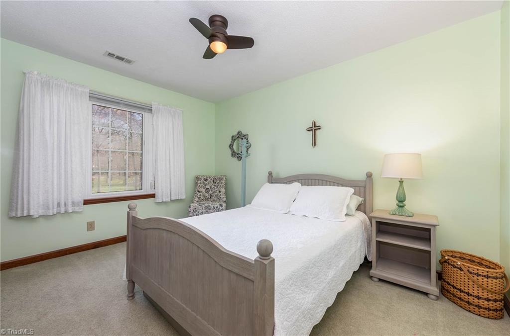 4105 Deloach Court High Point, NC 27265 - Photo 22 of 32 Gallery Image 22