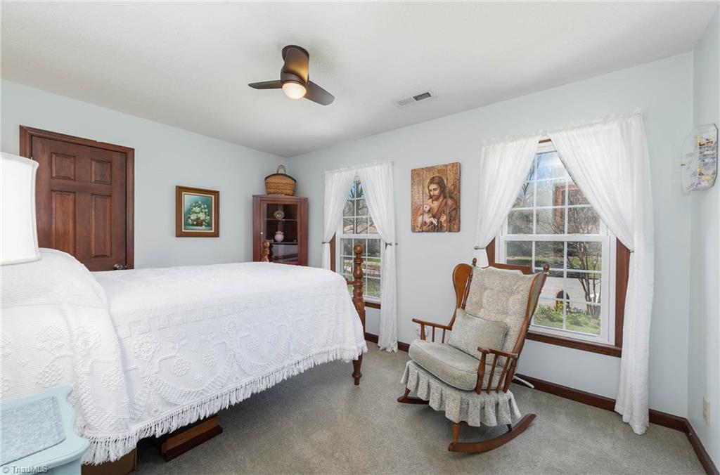 4105 Deloach Court High Point, NC 27265 - Photo 23 of 32 Gallery Image 23