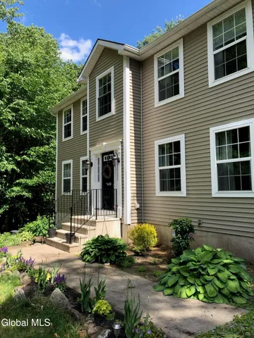 $465,000 | 4436 Highway 9N, Greenfield, NY 12859