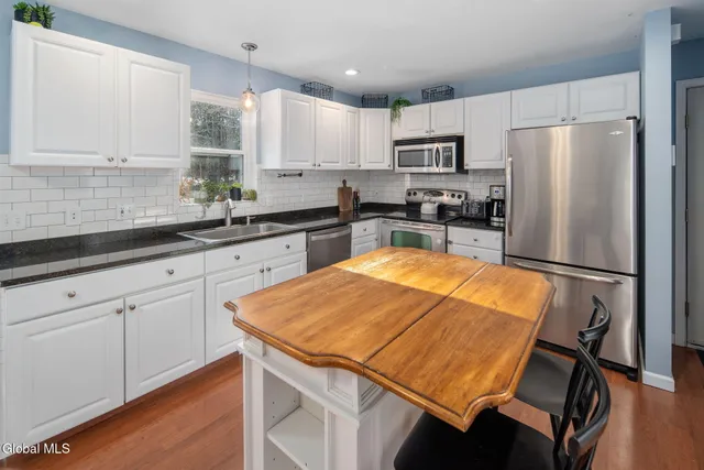 $465,000 | 4436 Highway 9N, Greenfield, NY 12859