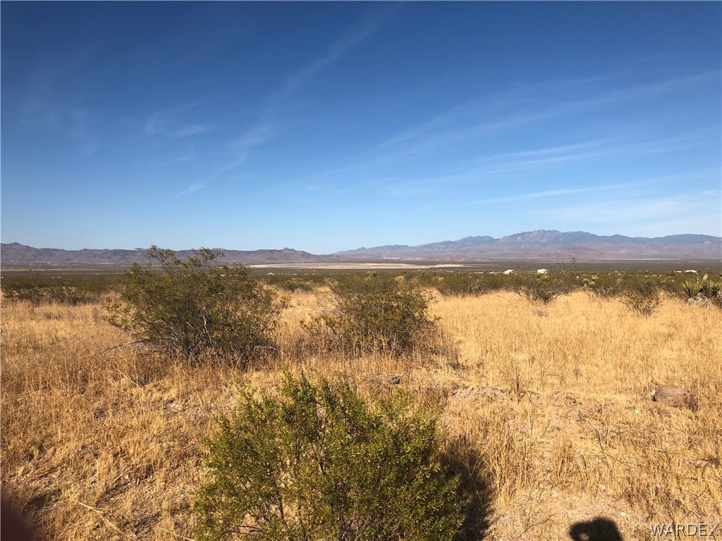 3596 Naco Road Golden Valley, AZ 86413 - Photo 3 of 3 a view of lake and mountain