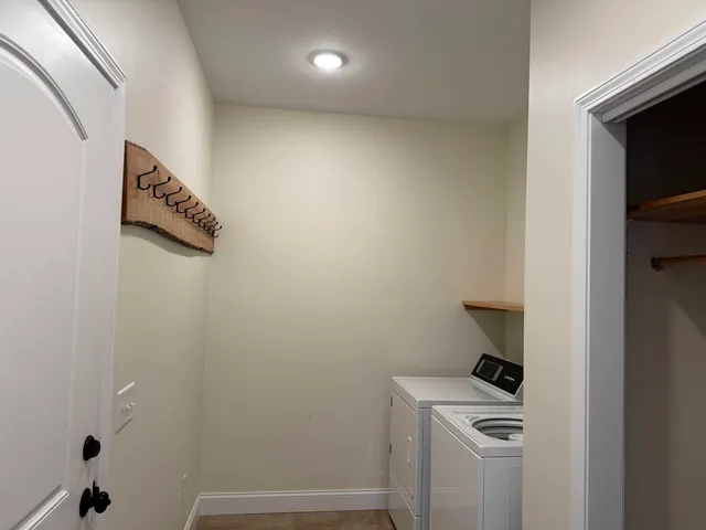 $3,700 | 64 Ledge Way, South Burlington, VT 05403