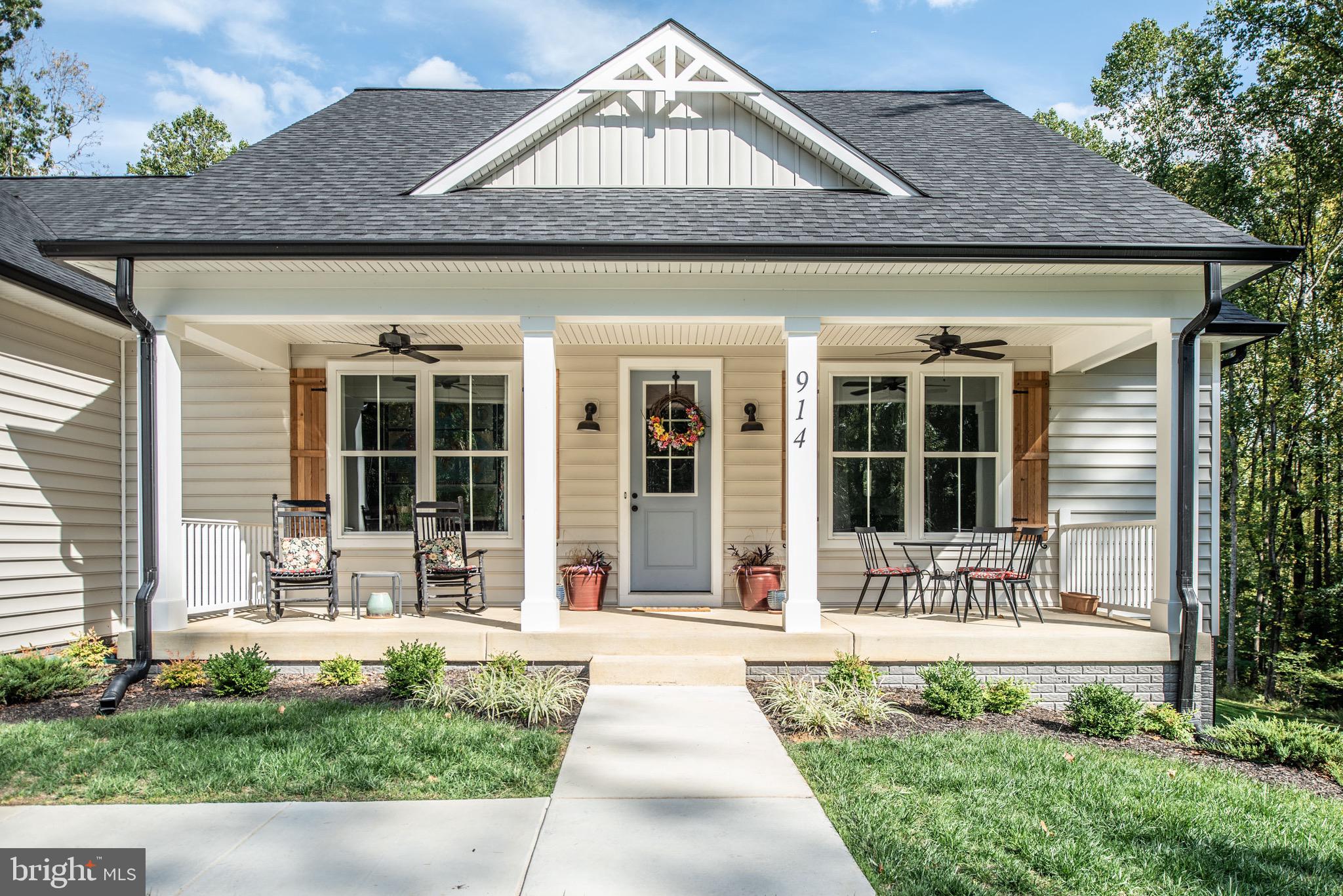 914 Old Truslow Road Fredericksburg, VA 22406 - Photo 2 of 46 Gallery Image 2