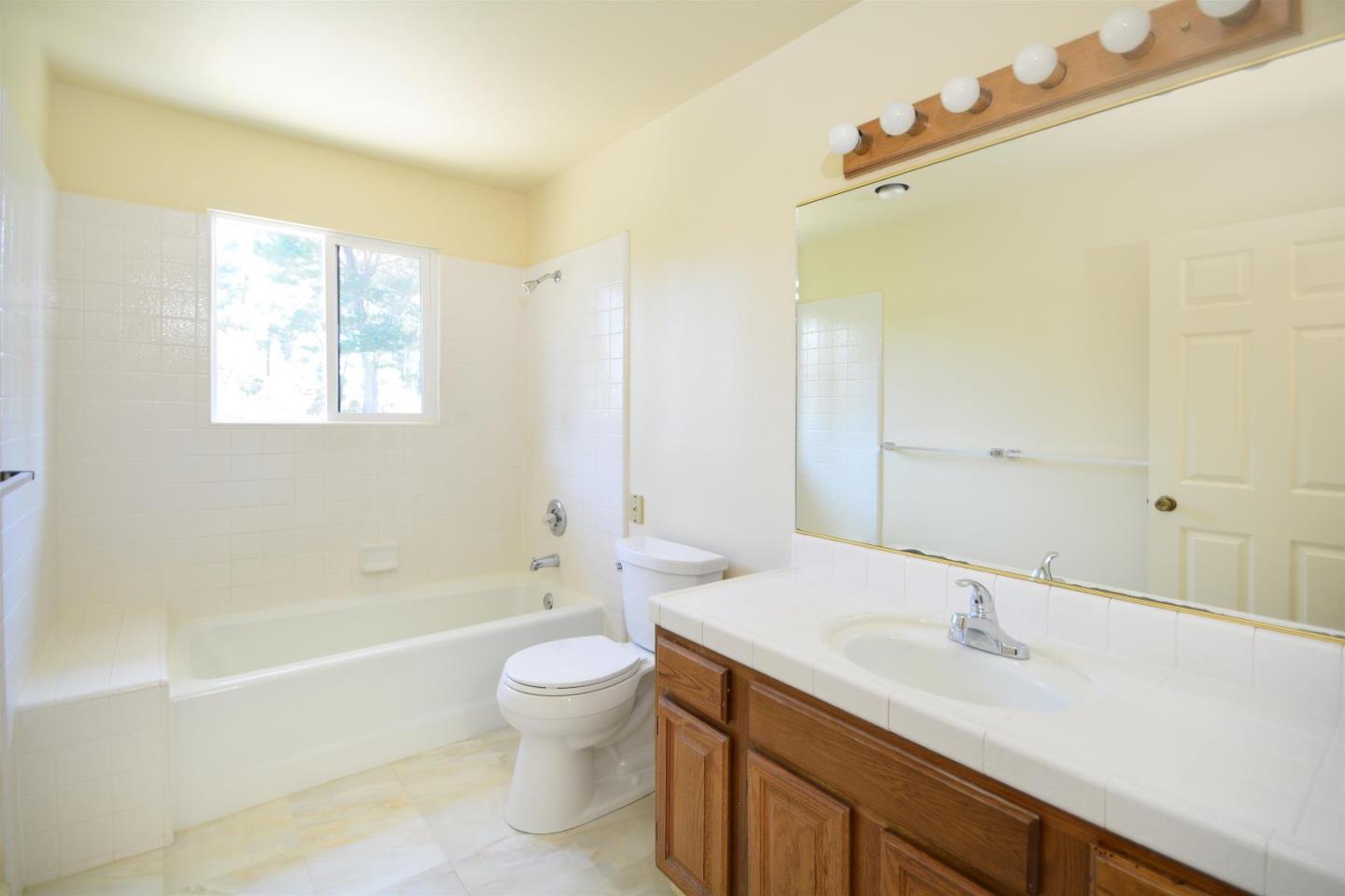 1299 Jacks Road Monterey, CA 93940 - Photo 18 of 23 Gallery Image 18