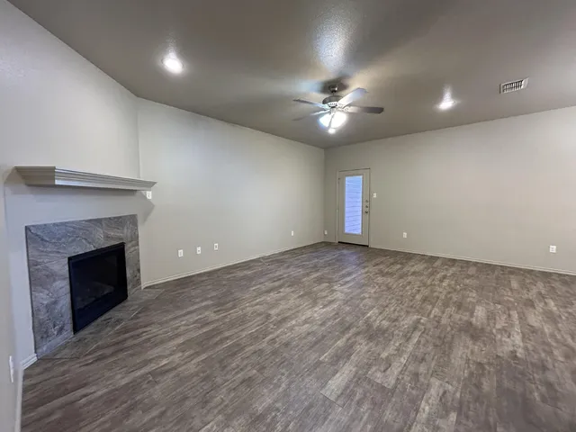 $1,950 | 2134 10th Street, Lubbock, TX 79401