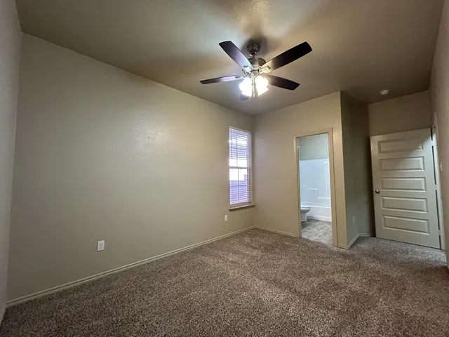 $1,950 | 2134 10th Street, Lubbock, TX 79401