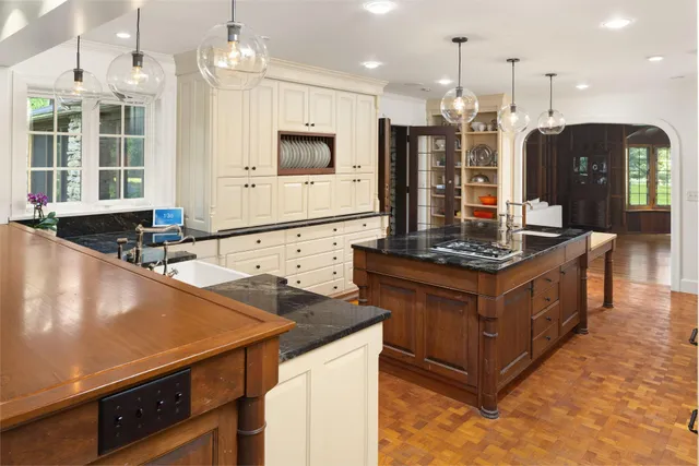 $5,250,000 | 5117 Schaefer Road, Edina, MN 55436