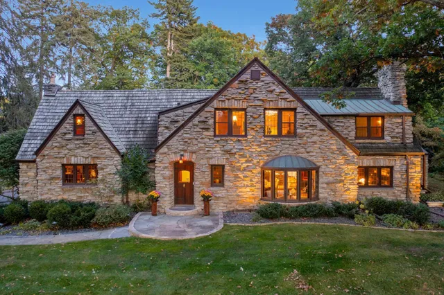 $5,250,000 | 5117 Schaefer Road, Edina, MN 55436