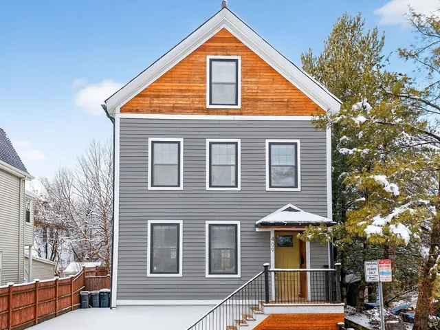 $2,650,000 | 409 Norfolk Street, Cambridge, MA 02139