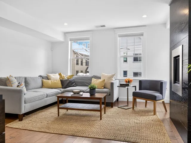 $2,650,000 | 409 Norfolk Street, Cambridge, MA 02139