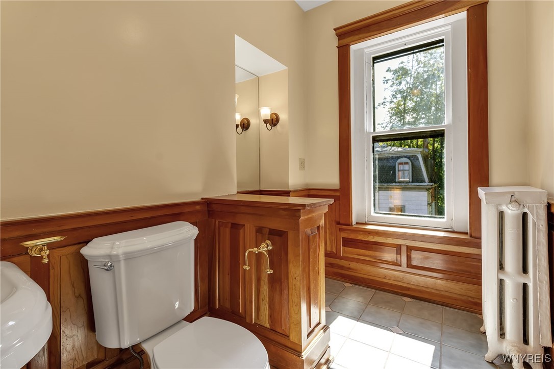 196 Linwood Avenue Buffalo, NY 14209 - Photo 19 of 50