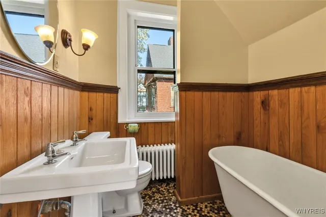 $1,199,000 | 196 Linwood Avenue, Buffalo, NY 14209