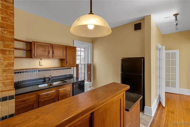 $1,199,000 | 196 Linwood Avenue, Buffalo, NY 14209