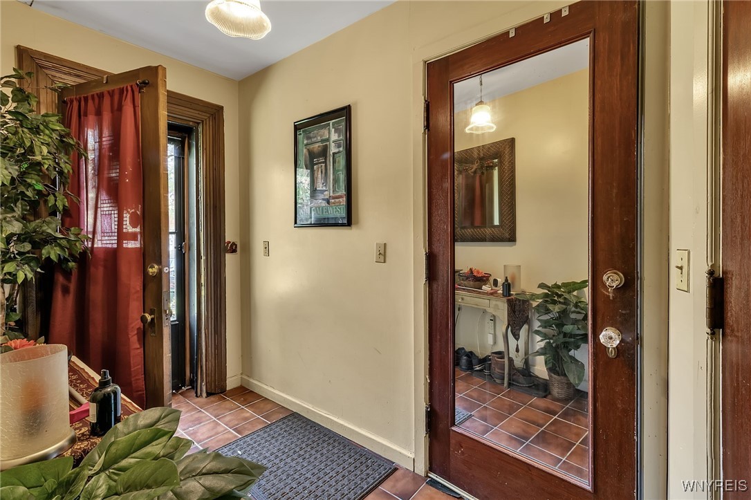 196 Linwood Avenue Buffalo, NY 14209 - Photo 34 of 50