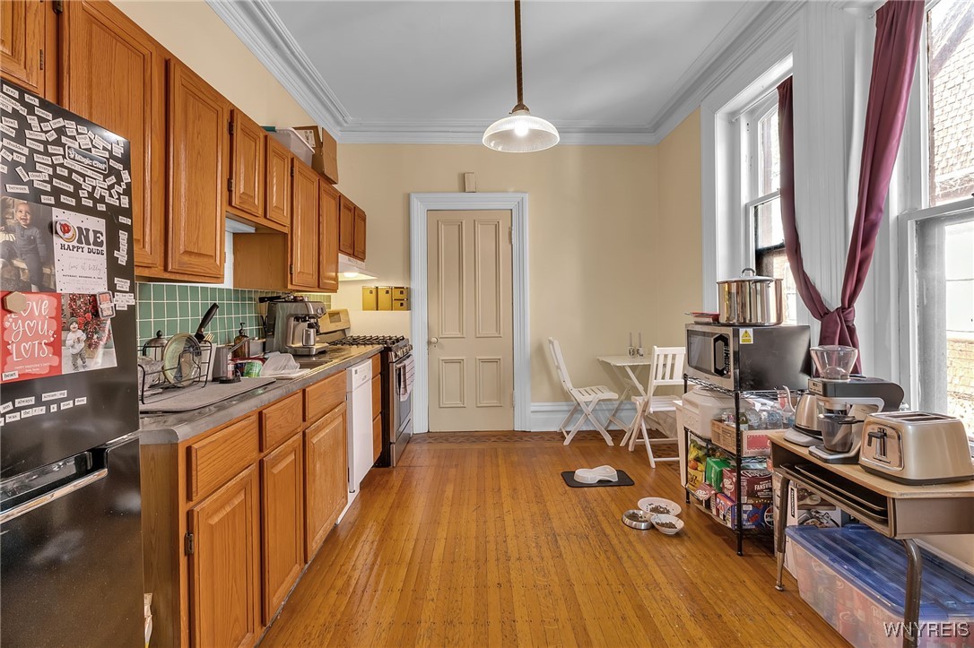 196 Linwood Avenue Buffalo, NY 14209 - Photo 47 of 50