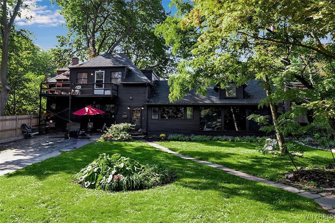 196 Linwood Avenue Buffalo, NY 14209 - Photo 5 of 50