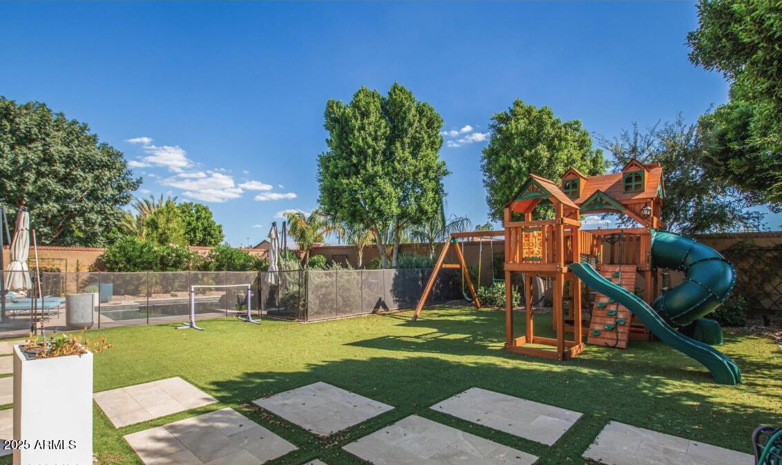 947 West Kaibab Drive Chandler, AZ 85248 - Photo 27 of 32 a view of a park with slide