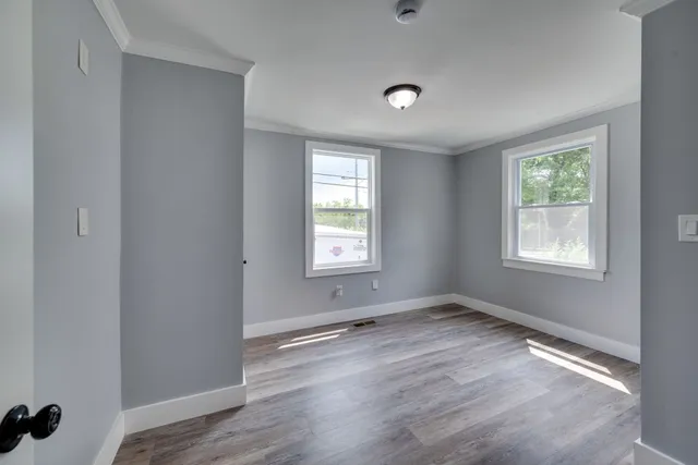 $319,900 | 709 Neelys Bend Road, Madison, TN 37115