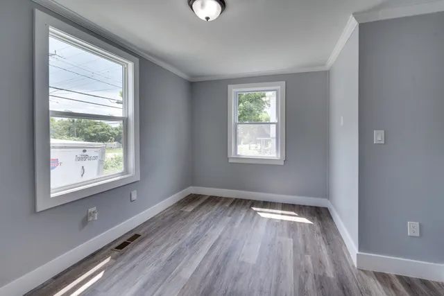 $319,900 | 709 Neelys Bend Road, Madison, TN 37115