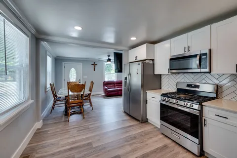 $319,900 | 709 Neelys Bend Road, Madison, TN 37115