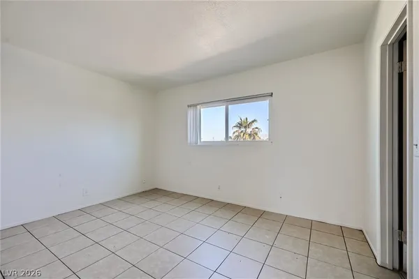 $880 | 3604 Thomas Avenue, Unit 4, North Las Vegas, NV 89030